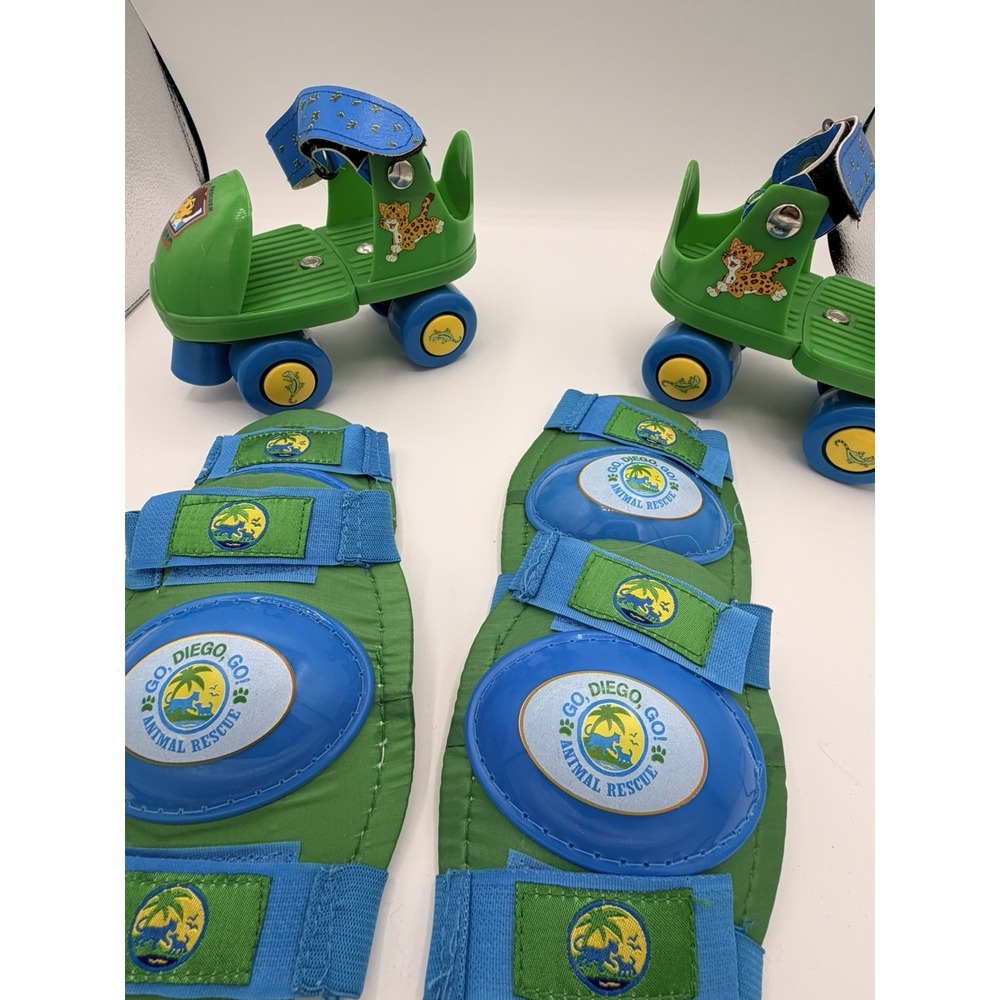 Vintage 2007 Nickelodeon Go Diego Go! Junior Roller Skate Combo Set